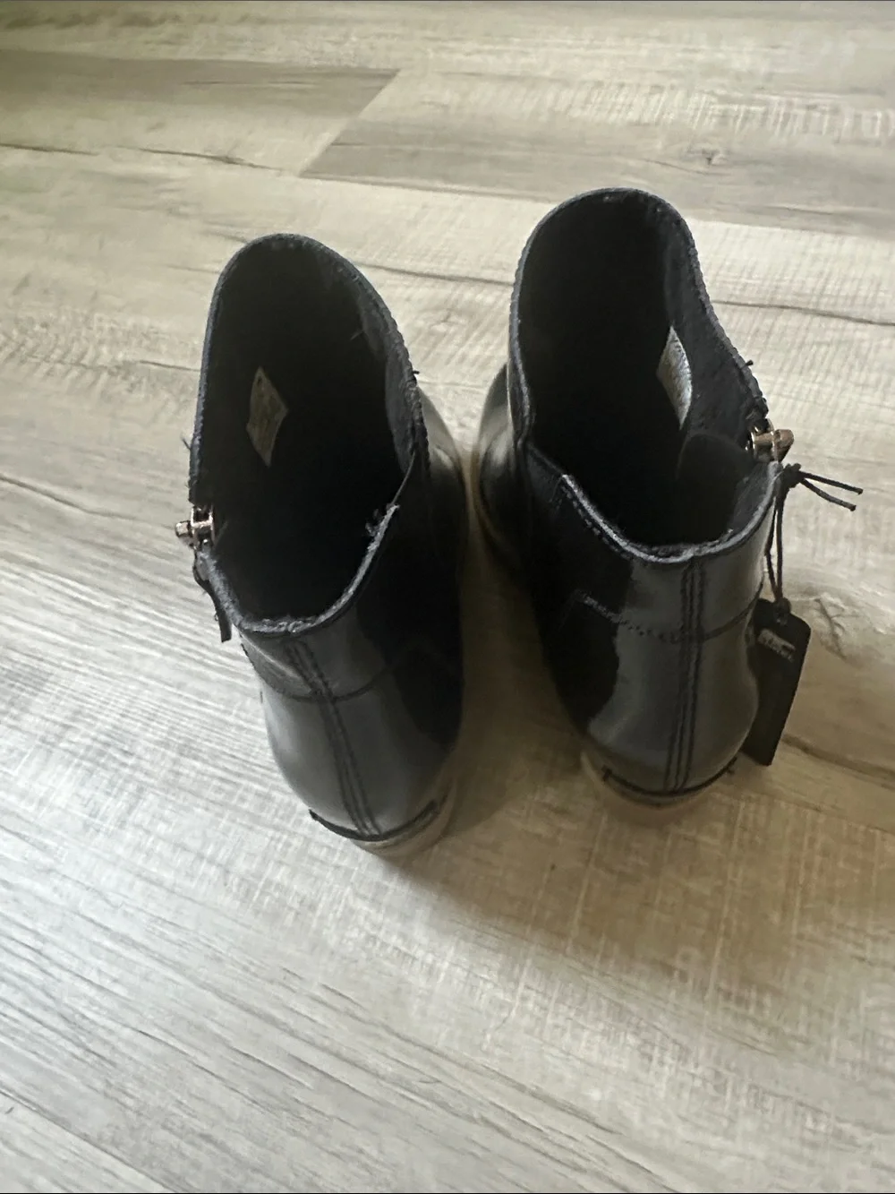 Girls Sorel sparkly Black Patent Ankle wedge Boots - Sleek Side-Zip Design